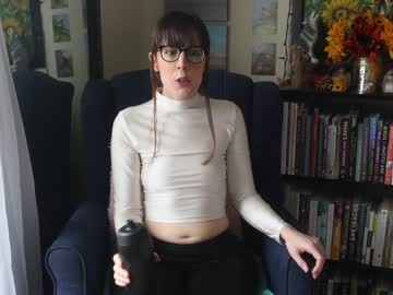 hot cam girl ellynaomi image #3735747