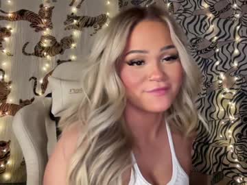 hot cam girl ari_02 image #3791442