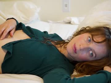 hot cam girl ellaa91 image #1496029