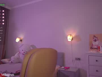 hot cam girl mia_milagros image #3030321
