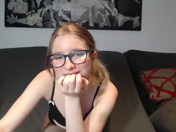 hot cam girl sweetie_kiitty image #655033