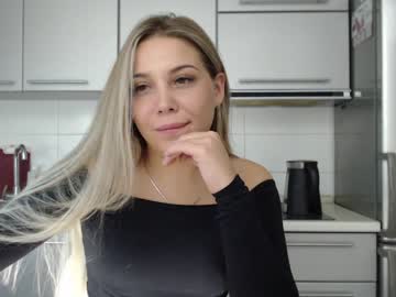 hot cam girl candymini image #3619895