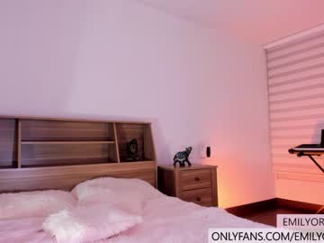 hot cam couple emilyortiz_ image #1806458