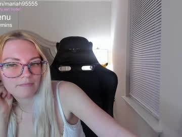 hot cam girl mariah95 image #2787365