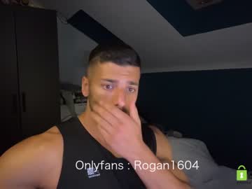 hot cam man rogan1604 image #1262412