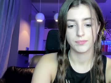 hot cam girl coy_amina_ image #1849683