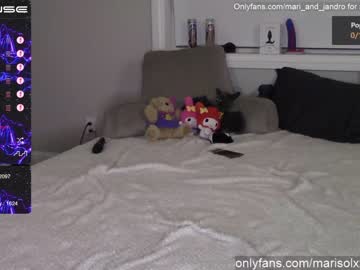 hot cam couple mari_and_jandro image #114680