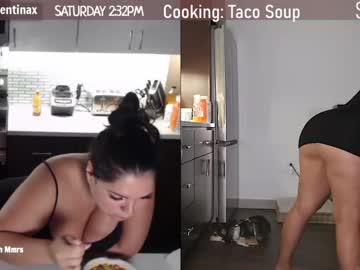 hot cam girl milavalentinax image #2833059