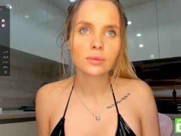 hot cam girl harriethudson image #3861258
