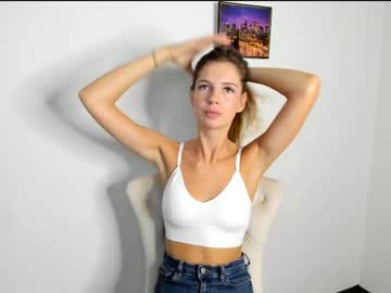 hot cam girl brenda_hally image #3385047