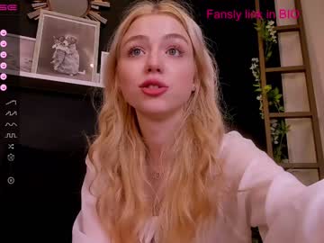 hot cam girl elizabethmad image #3125077