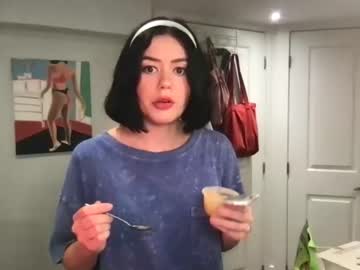 hot cam girl littlesugarpea image #3330900