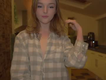 hot cam girl lucydelovely image #2295746