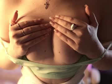 hot cam girl owlluree image #3938529