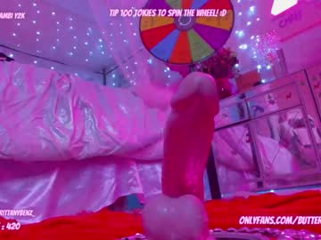 hot cam girl butterybubblebutt image #2554647