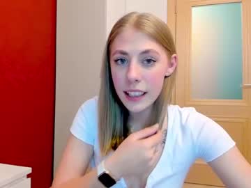 hot cam girl _strawbeerry_ image #2928944