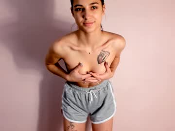 hot cam girl xyni_myni image #3855017