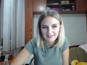 hot cam girl melena_shy image #99127