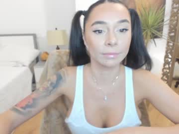 hot cam girl squirtbetty image #361311
