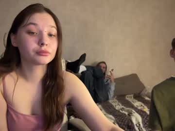 hot cam couple glockoffrog image #4698240