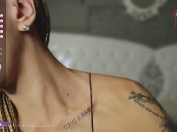 hot cam girl royalsquirt_ image #3470832