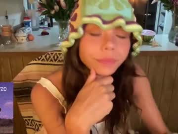 hot cam girl lilyofearth image #4537273