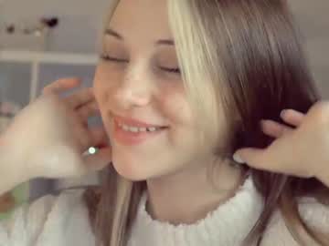 hot cam girl mia_milagros image #1062636