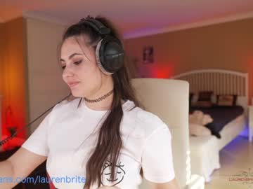 hot cam girl laurenbrite image #1880971