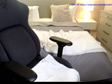 hot cam girl smileyouarehere image #2187466