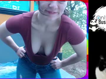 hot cam couple busbuddies image #1242186