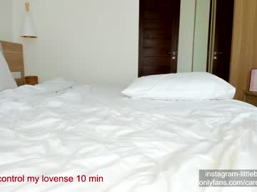 hot cam girl carolinaherera image #1532560