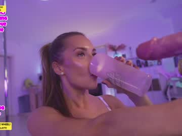 hot cam girl hannahjames710 image #3760213