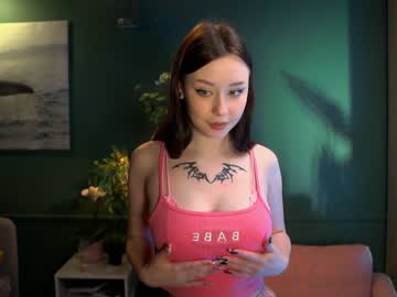 hot cam girl ella_knockers_xl image #847641
