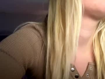 hot cam girl mariah95 image #2148268