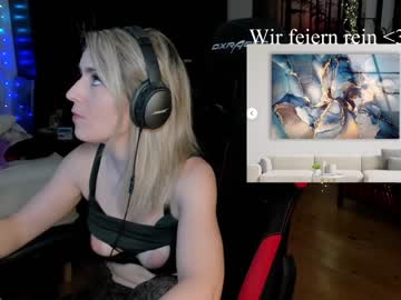 hot cam girl kimilee22 image #3276967