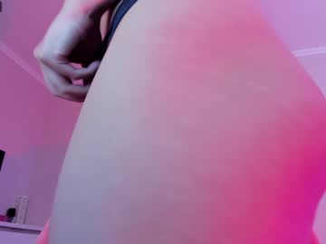 hot cam girl u_needed_me_ image #1911612