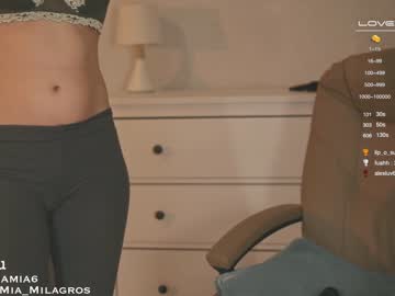 hot cam girl mia_milagros image #2567931