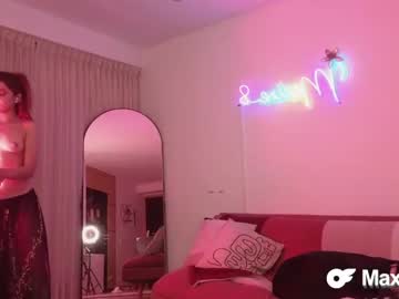 hot cam girl maxine_8 image #3637336