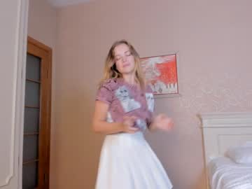 hot cam girl emelianae image #3439746