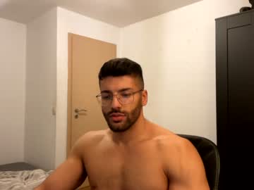 hot cam man rogan1604 image #529217