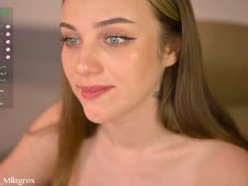 hot cam girl mia_milagros image #2959196