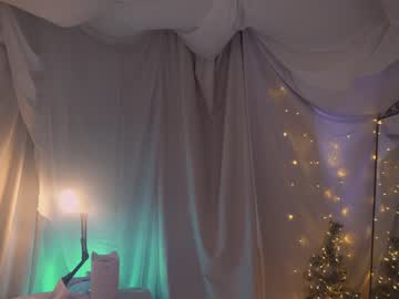 hot cam girl kateuwugirl image #3993085