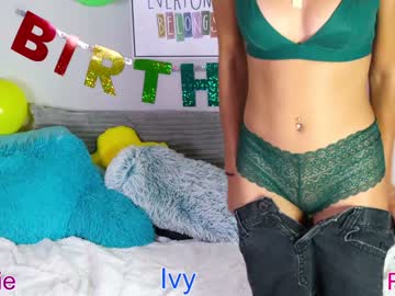 hot cam girl rach_rach image #13703