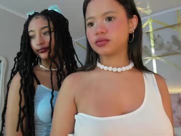 hot cam girl willow_hendrix image #3609352