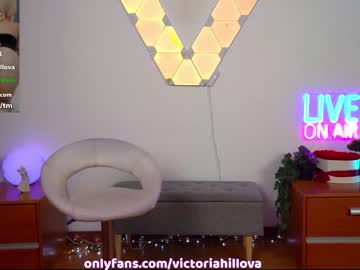 hot cam girl victoriahillova image #3758244