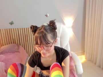 hot cam girl little_effy18 image #2925576