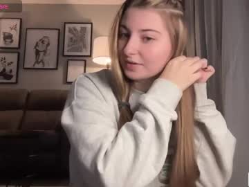 hot cam girl fantasyella image #3476315