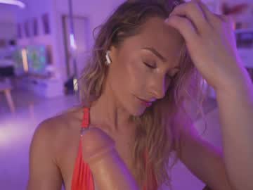hot cam girl hannahjames710 image #3155542
