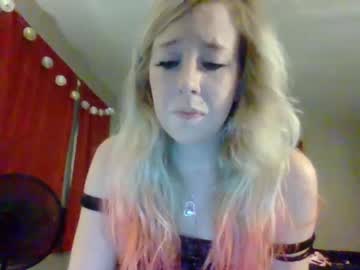 hot cam girl lilydanger92 image #1634077