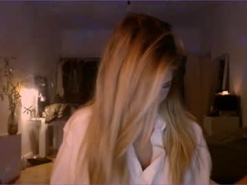 hot cam girl bitter_moon image #2229147